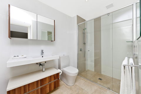 Astra Canberra Manhattan - Accommodation QLD 5