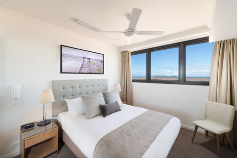 Direct Hotels - Pacific Sands - Accommodation QLD 8