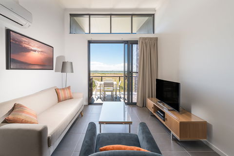 Direct Hotels - Pacific Sands - Accommodation QLD 11