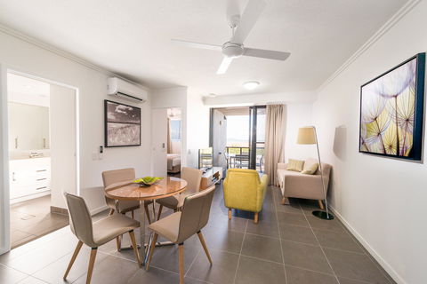 Direct Hotels - Pacific Sands - Accommodation QLD 16