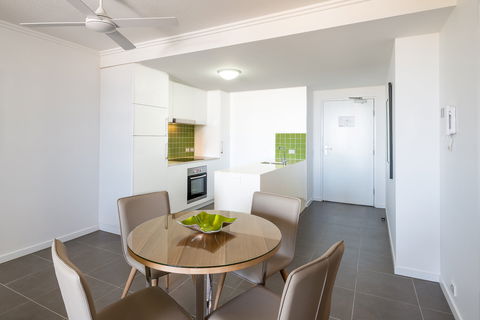 Direct Hotels - Pacific Sands - Accommodation QLD 17