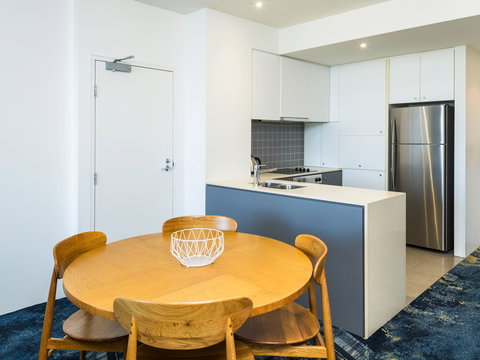 Sebel Cairns Harbour Lights - Accommodation QLD 4