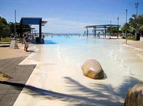 Sebel Cairns Harbour Lights - Accommodation QLD 17