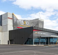 Rydges Pit Lane Hotel - Accommodation QLD