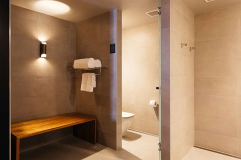 Macq 01 Hotel - Accommodation QLD 2