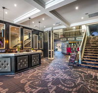 Skyways Hotel - Accommodation QLD