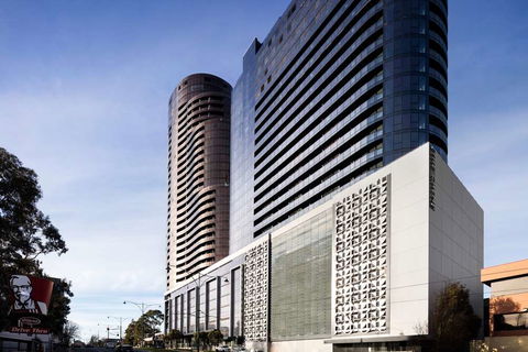 The Chen - Art Series - Accommodation QLD 0