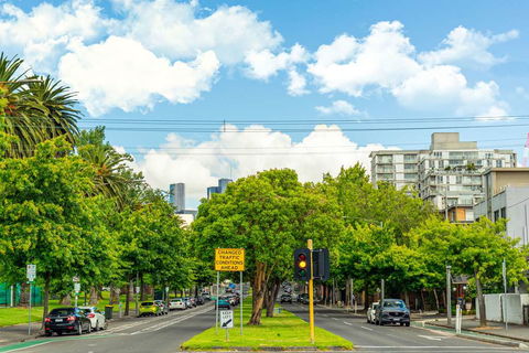 Comfort Hotel East Melbourne - Accommodation QLD 1