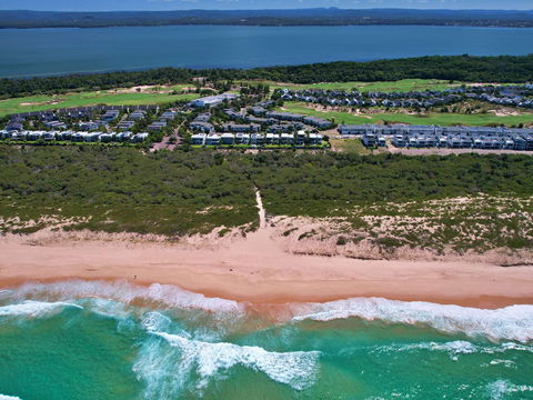 Pullman Magenta Shores Resort - Accommodation QLD 2