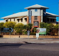 MAS Country Club Motor Inn - Accommodation QLD