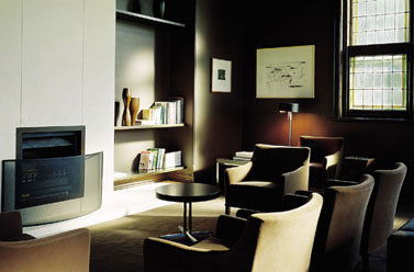 Mansion Hotel & Spa - Accommodation QLD 2