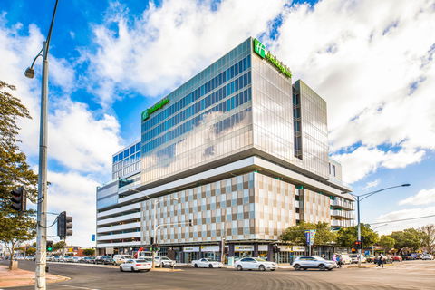 Holiday Inn Werribee - Accommodation QLD 0