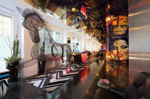 Adelphi Hotel - Accommodation QLD 1