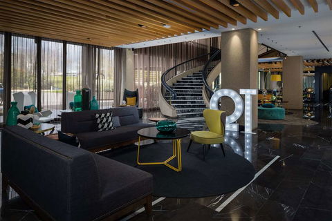 QT Canberra - Accommodation QLD 2