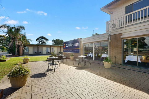 Comfort Inn Flinders On Main - Accommodation QLD 2
