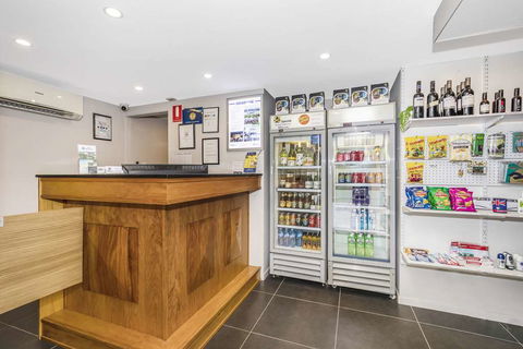 Best Western Airport 85 Motel - Accommodation QLD 2