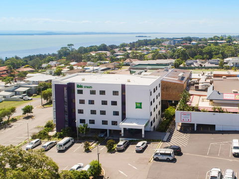 Ibis Styles The Entrance - Accommodation QLD 0