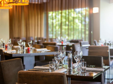 Novotel Canberra - Accommodation QLD 1