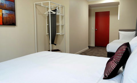 28 Hotel - Accommodation QLD 0