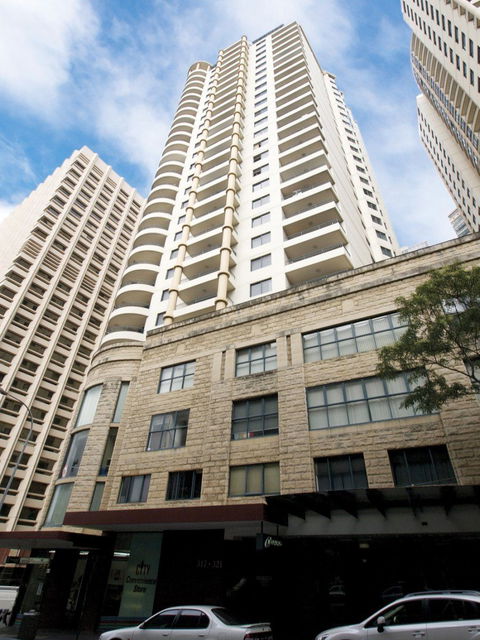 Oaks On Castlereagh - Accommodation QLD 0