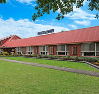 AAt 28 Goldsmith Motel - Accommodation QLD