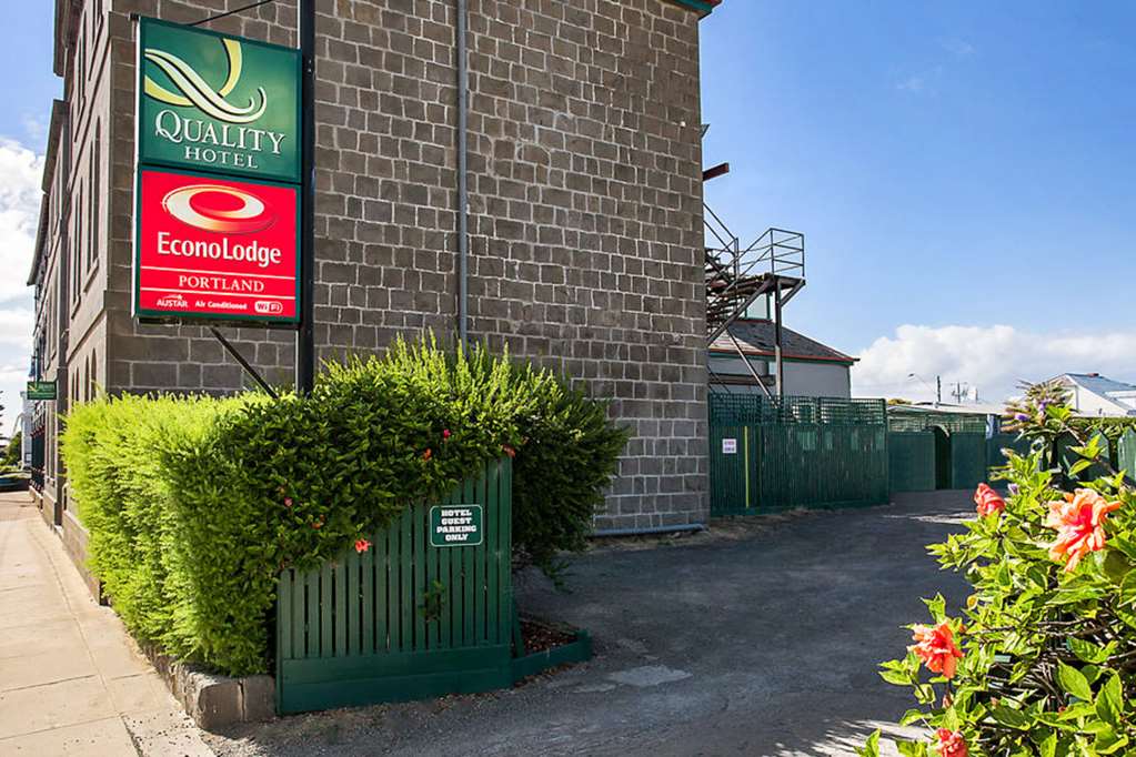 Cudgee VIC Accommodation QLD