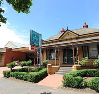 Alexandra Place - Accommodation QLD