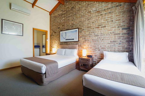 The Lodge By Haus - Accommodation QLD 4