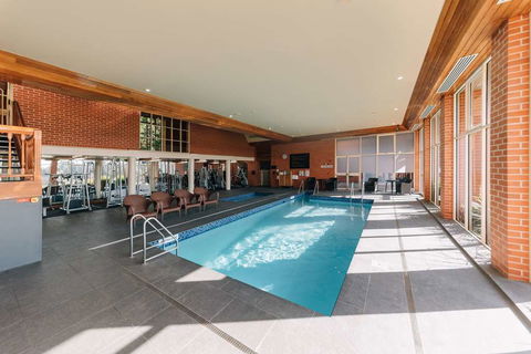 Country Club Tasmania - Accommodation QLD 10