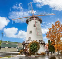 Leisure Inn Penny Royal Hotel  Apts