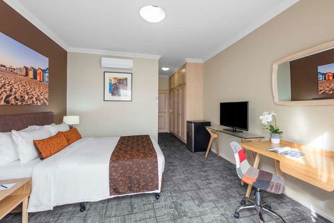 Kimberley Gardens Hotel, Serviced Apts - Accommodation QLD 6
