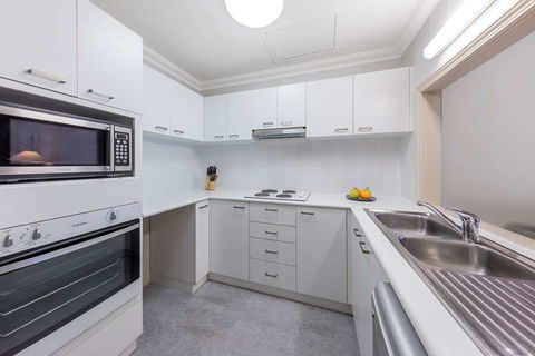 Kimberley Gardens Hotel, Serviced Apts - Accommodation QLD 17