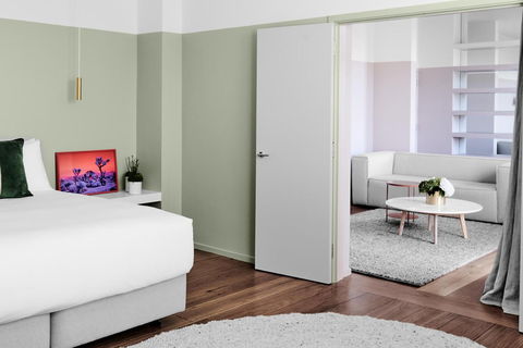 The Prince - Accommodation QLD 11