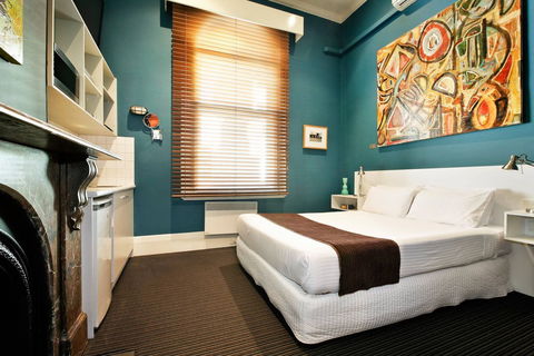 Tolarno Hotel - Accommodation QLD 14
