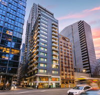 Brady Apartment Hotel Flinders Street - Accommodation QLD