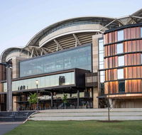 Oval Hotel - Accommodation QLD