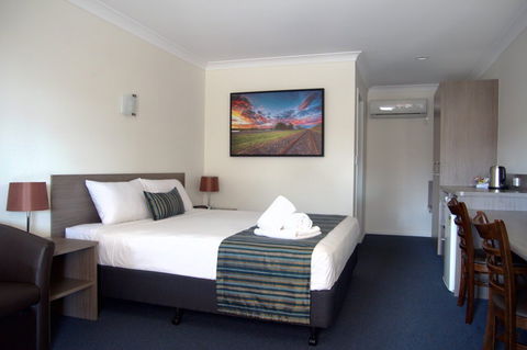 Sugar Country Motor Inn - Accommodation QLD 2