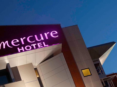 Mercure Sydney Liverpool - Accommodation QLD 1