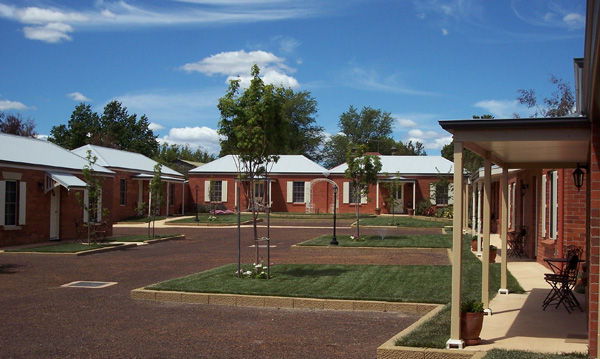Ross TAS Accommodation QLD