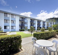 Assured Waterside Apartments - Accommodation QLD