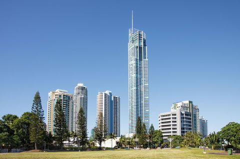 Q1 Resort & Spa - Accommodation QLD 0