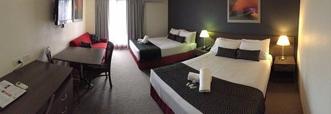 Country Comfort Hunts Liverpool - Accommodation QLD 2