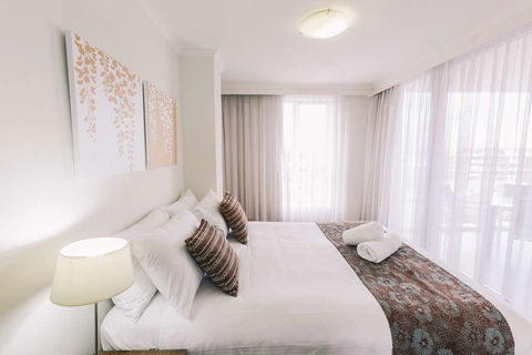Newcastle Central Plaza - Accommodation QLD 2