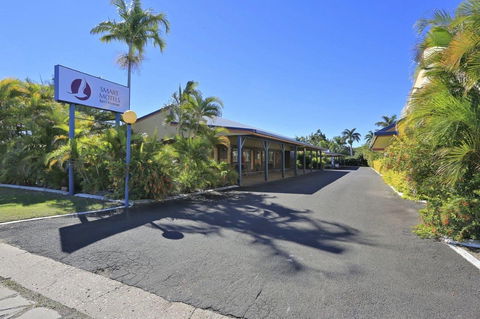 Smart Motels Bert Hinkler - Accommodation QLD 0