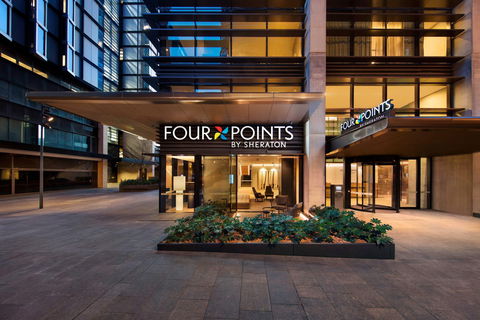Four Points by Sheraton, Central Park - Accommodation QLD 2