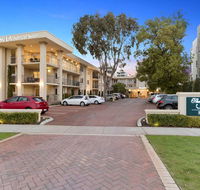 The Peninsula Riverside Apartments - Accommodation QLD