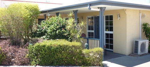 Outback Motel - Accommodation QLD 2