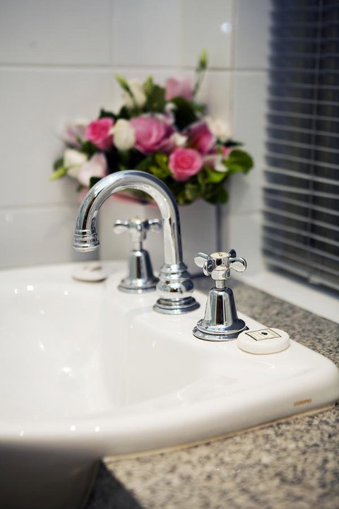 University House - ANU - Accommodation QLD 2