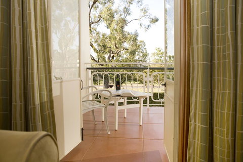 University House - ANU - Accommodation QLD 5