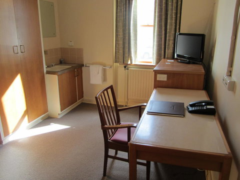 University House - ANU - Accommodation QLD 44